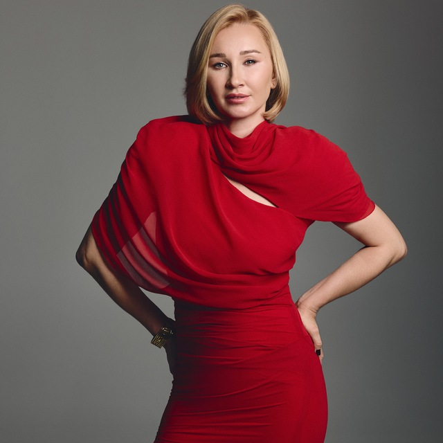 Анна Хаустова